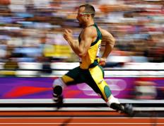 塞尔维亚队不断突破！，C罗连续十二场比赛得分超过比赛规则变更全场沸腾不已