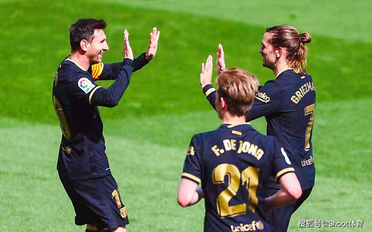  巴萨本菲卡比赛回放 