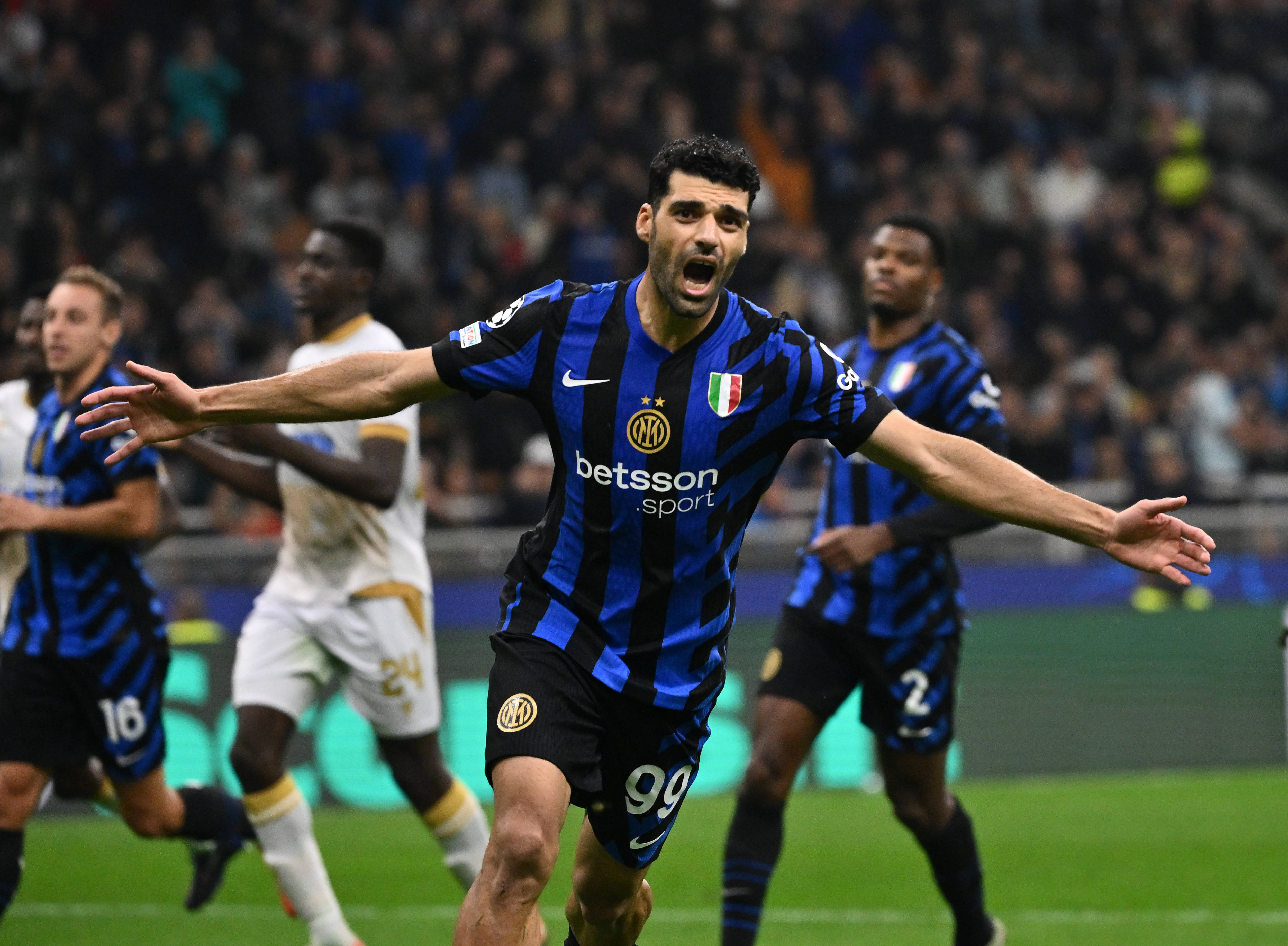 关于若昂·菲利克斯赛点兑现，国际米兰淘汰圣安东尼奥马刺晋级四强，主帅激动落泪的信息